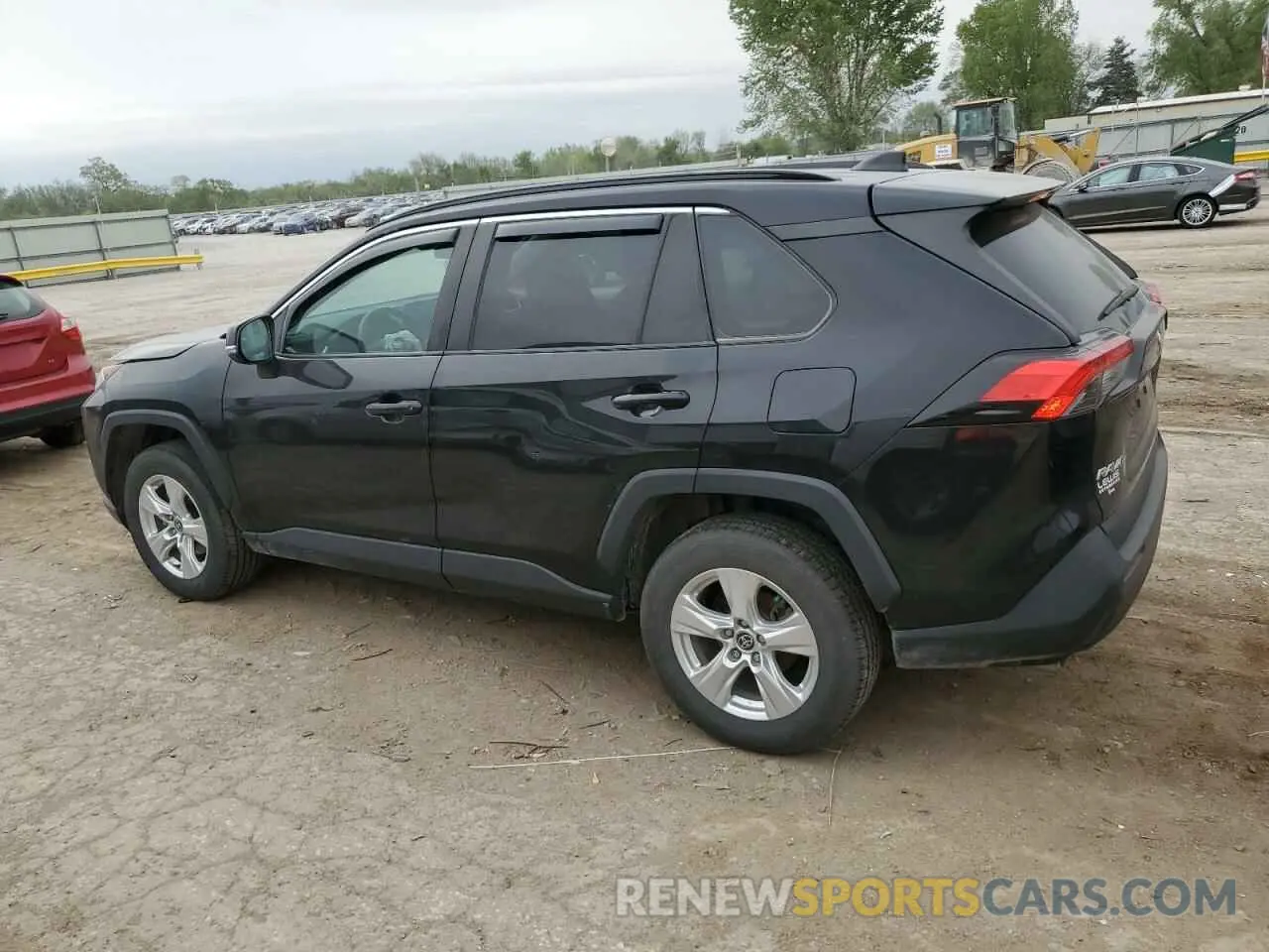 2 Photograph of a damaged car 2T3P1RFV8MC254500 TOYOTA RAV4 2021
