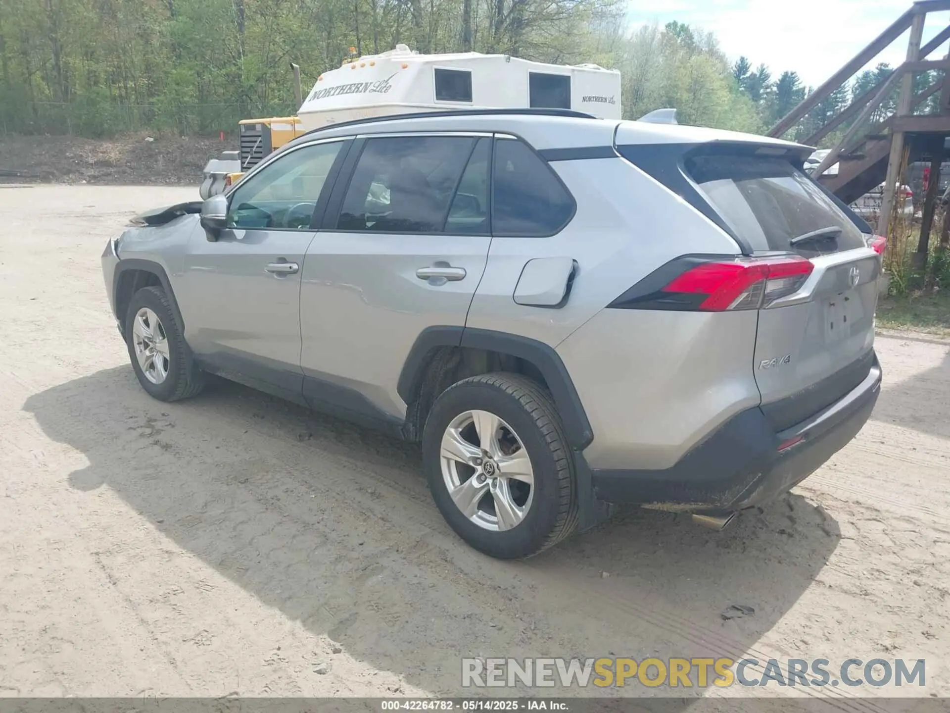 3 Фотография поврежденного автомобиля 2T3P1RFV8MW169039 TOYOTA RAV4 2021