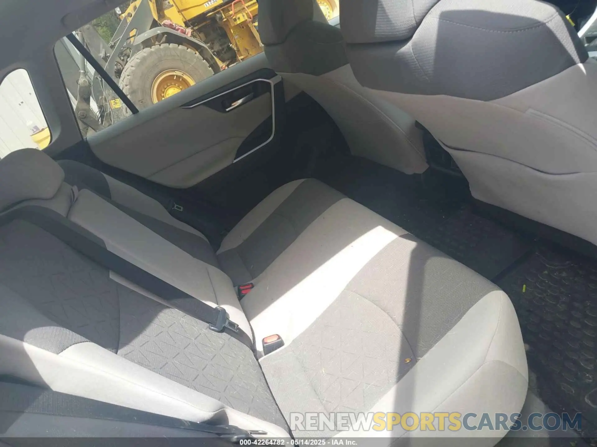 8 Фотография поврежденного автомобиля 2T3P1RFV8MW169039 TOYOTA RAV4 2021