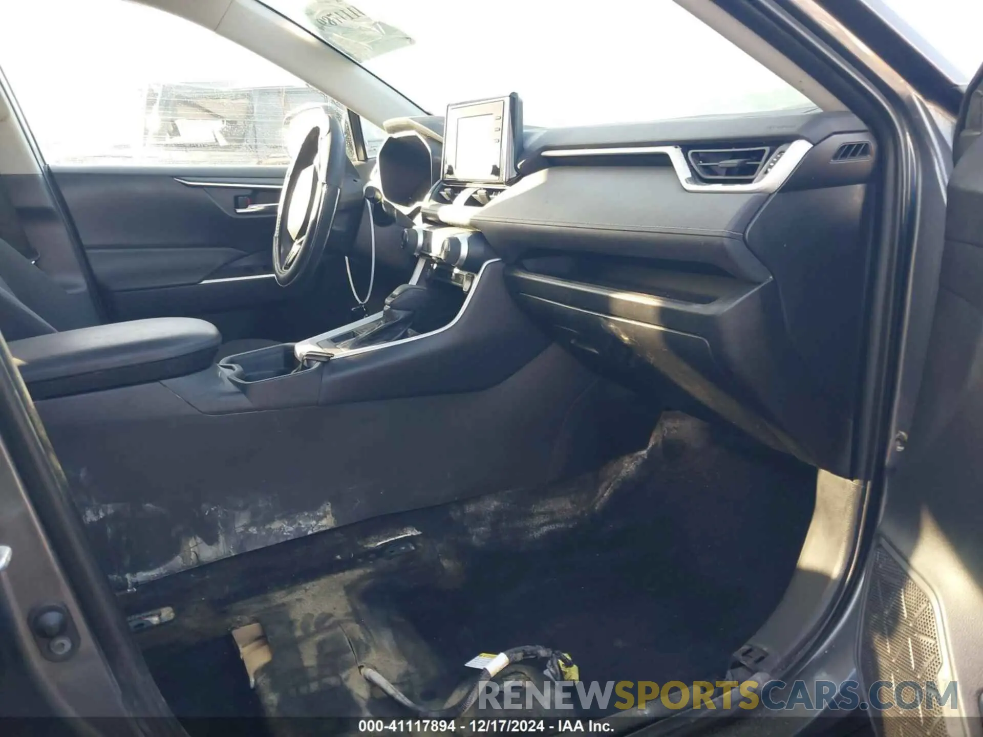 5 Фотография поврежденного автомобиля 2T3P1RFV8MW208597 TOYOTA RAV4 2021
