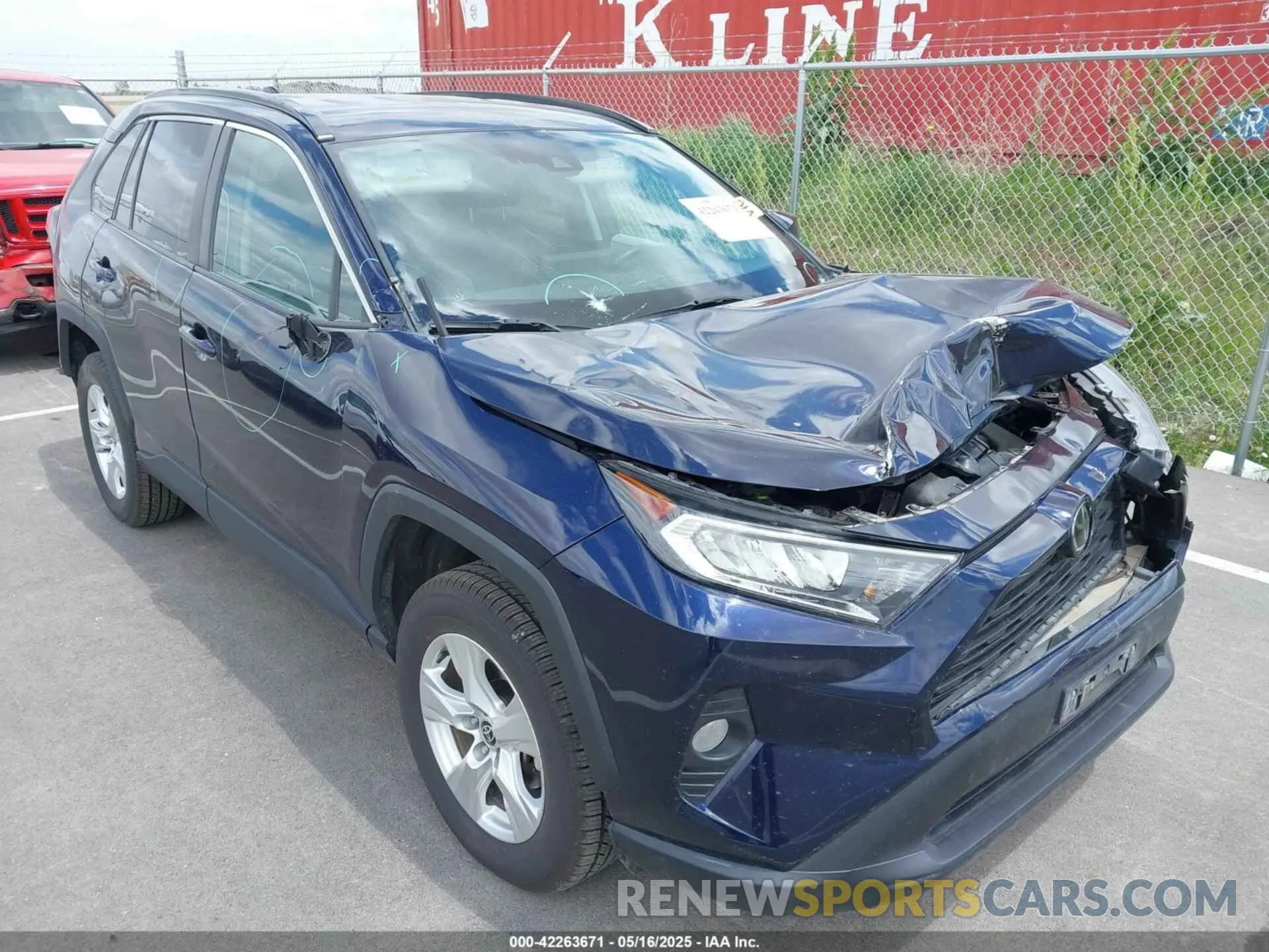6 Photograph of a damaged car 2T3P1RFV8MW237310 TOYOTA RAV4 2021