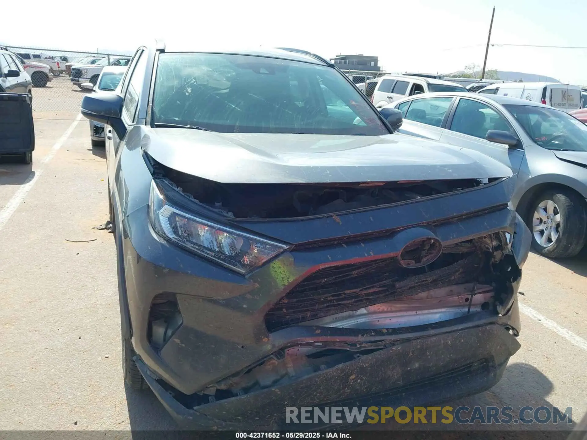 11 Фотография поврежденного автомобиля 2T3P1RFV9MC150811 TOYOTA RAV4 2021