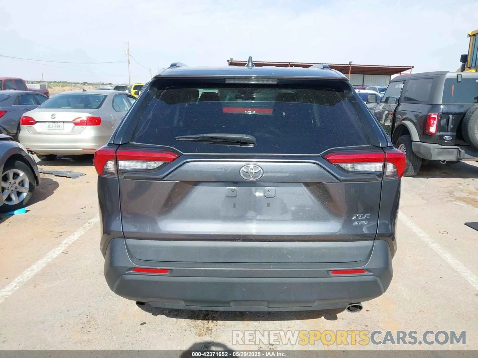 15 Фотография поврежденного автомобиля 2T3P1RFV9MC150811 TOYOTA RAV4 2021