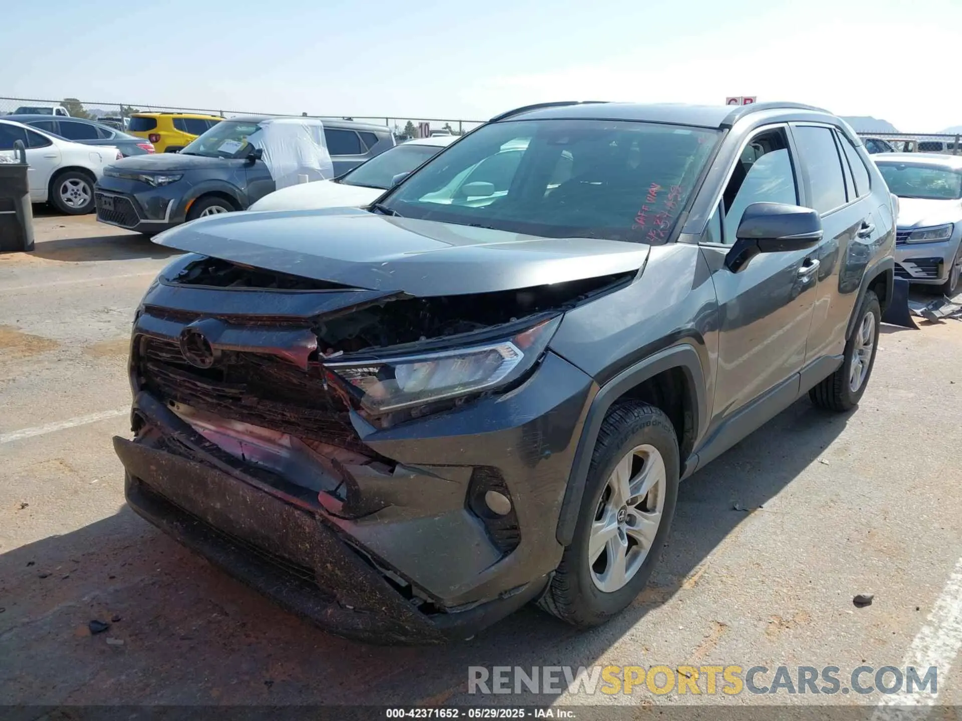 2 Фотография поврежденного автомобиля 2T3P1RFV9MC150811 TOYOTA RAV4 2021