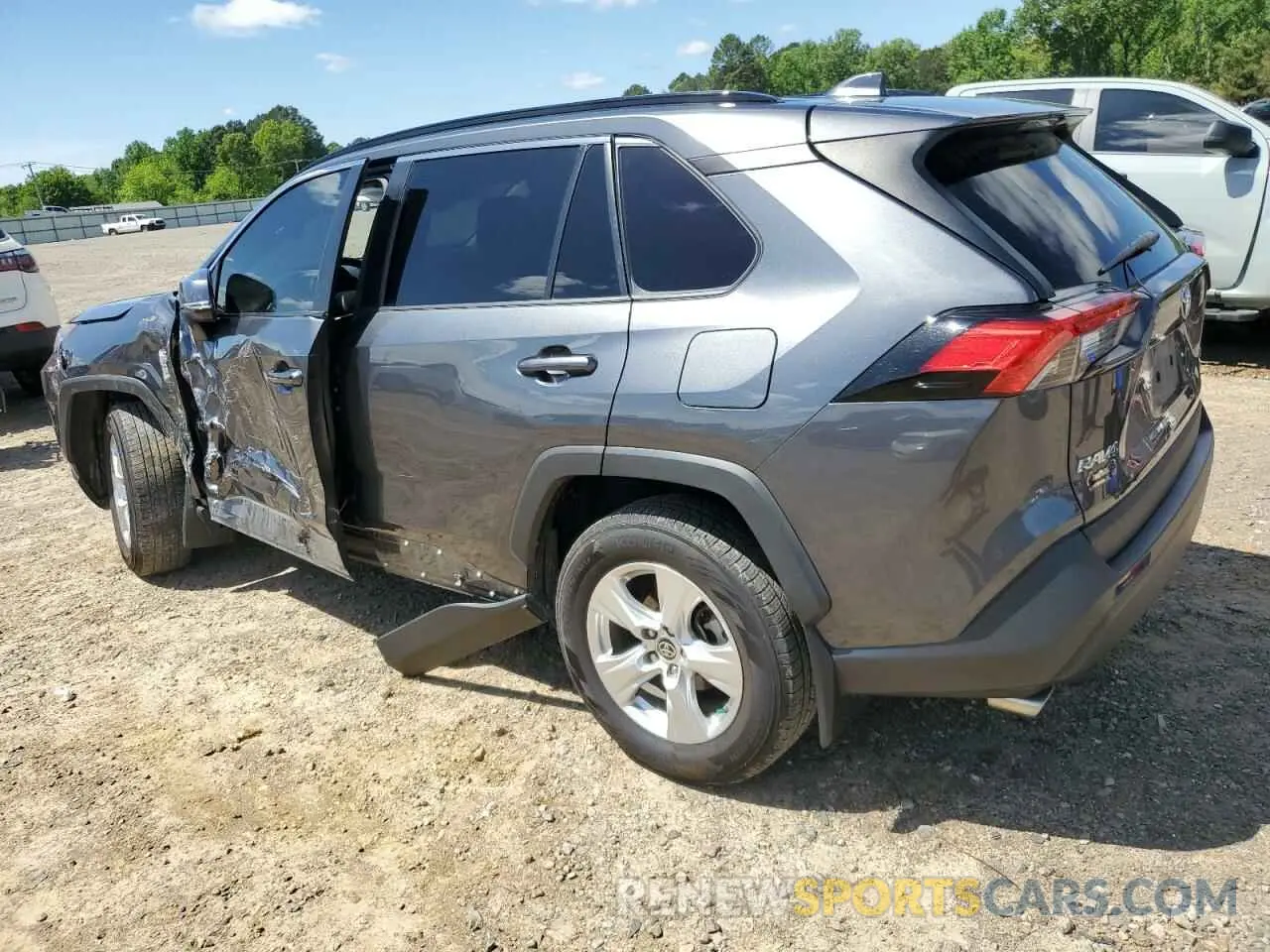 2 Photograph of a damaged car 2T3P1RFV9MC180908 TOYOTA RAV4 2021