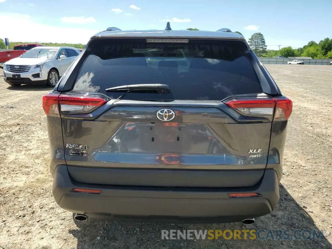 6 Photograph of a damaged car 2T3P1RFV9MC180908 TOYOTA RAV4 2021