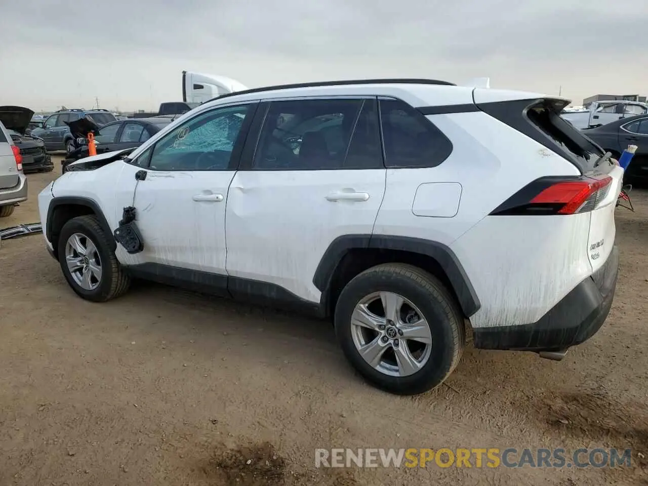 2 Photograph of a damaged car 2T3P1RFVXMC225516 TOYOTA RAV4 2021