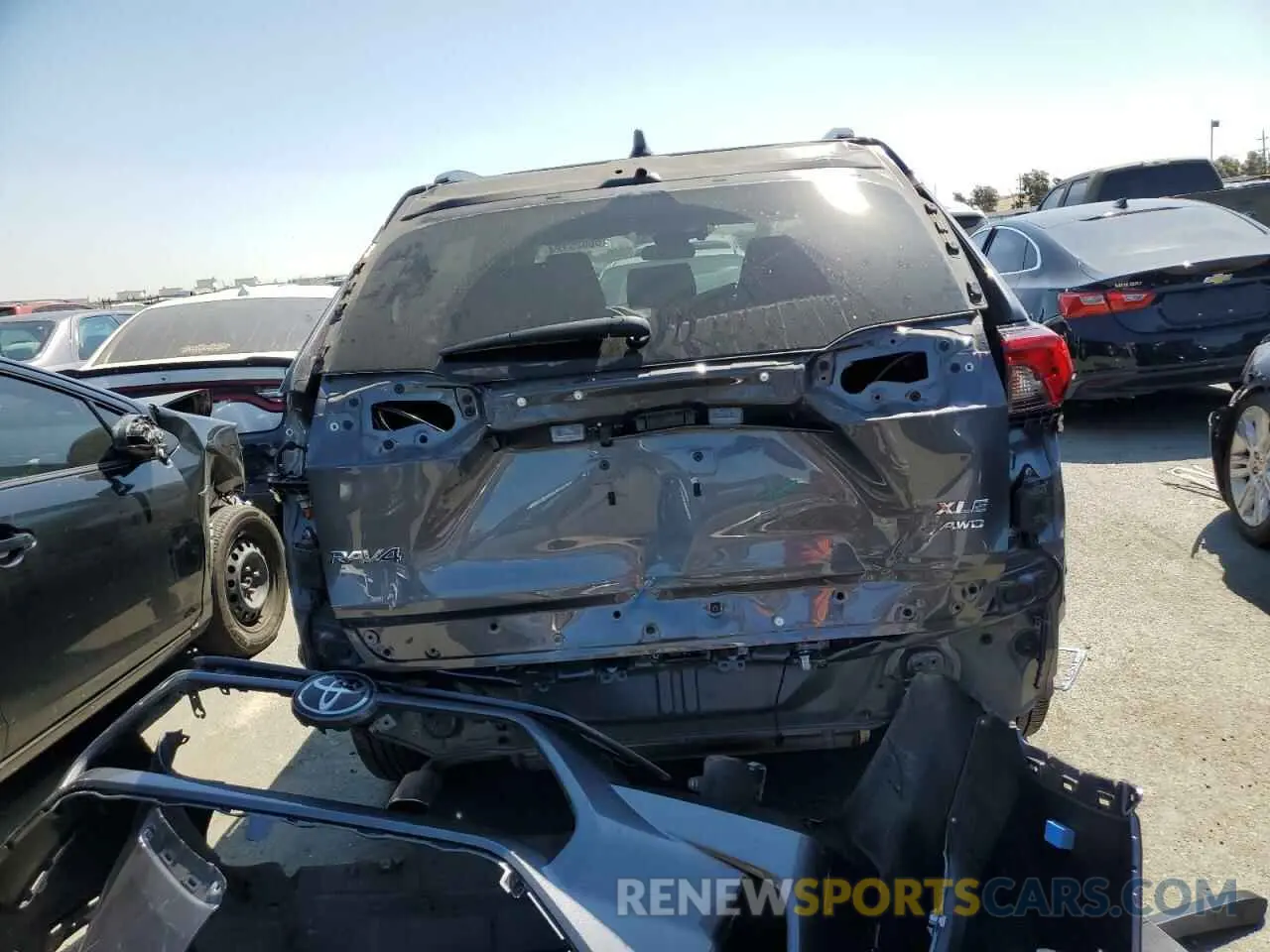 6 Фотография поврежденного автомобиля 2T3P1RFVXMC246897 TOYOTA RAV4 2021