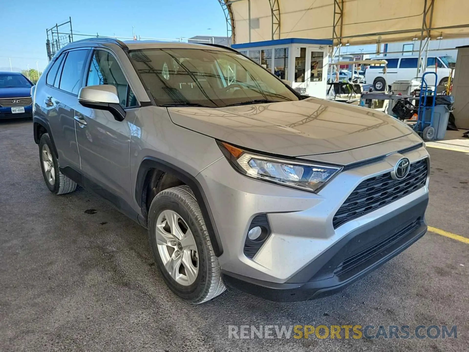 7 Photograph of a damaged car 2T3P1RFVXMW206155 TOYOTA RAV4 2021