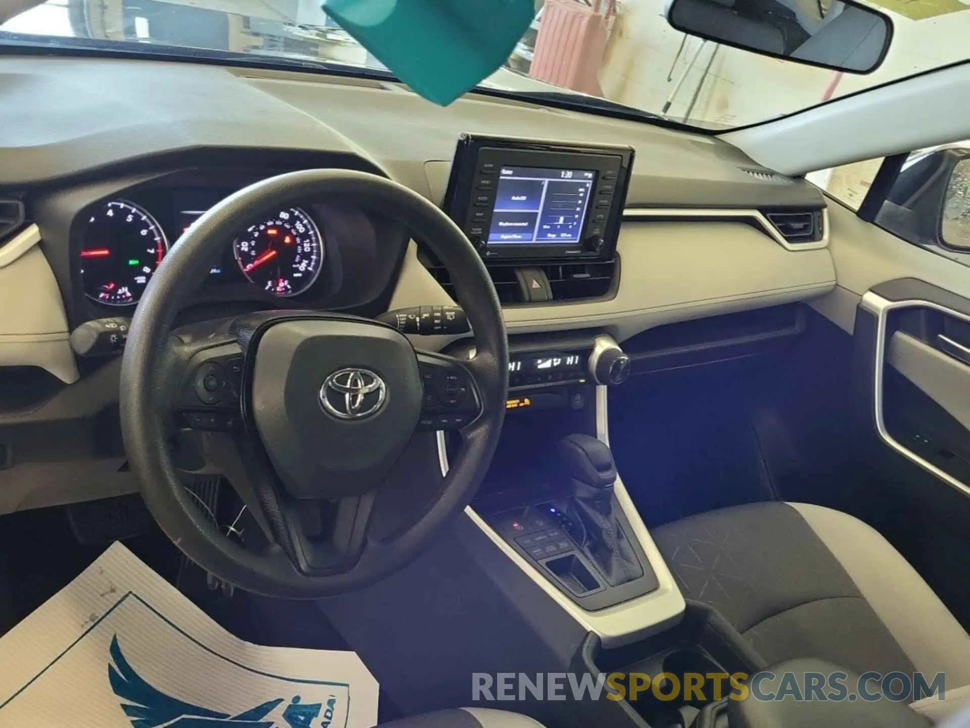 1 Фотография поврежденного автомобиля 2T3P1RFVXMW206169 TOYOTA RAV4 2021