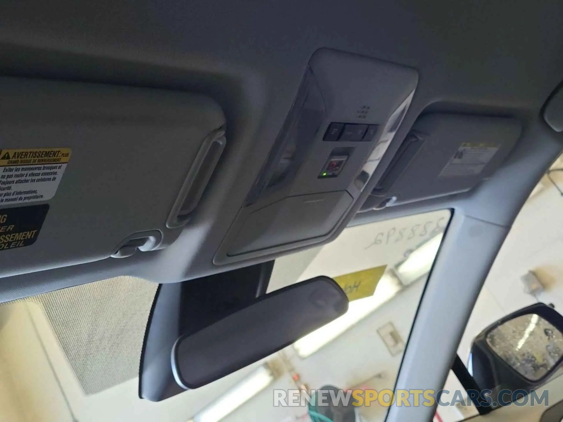 12 Фотография поврежденного автомобиля 2T3P1RFVXMW206169 TOYOTA RAV4 2021
