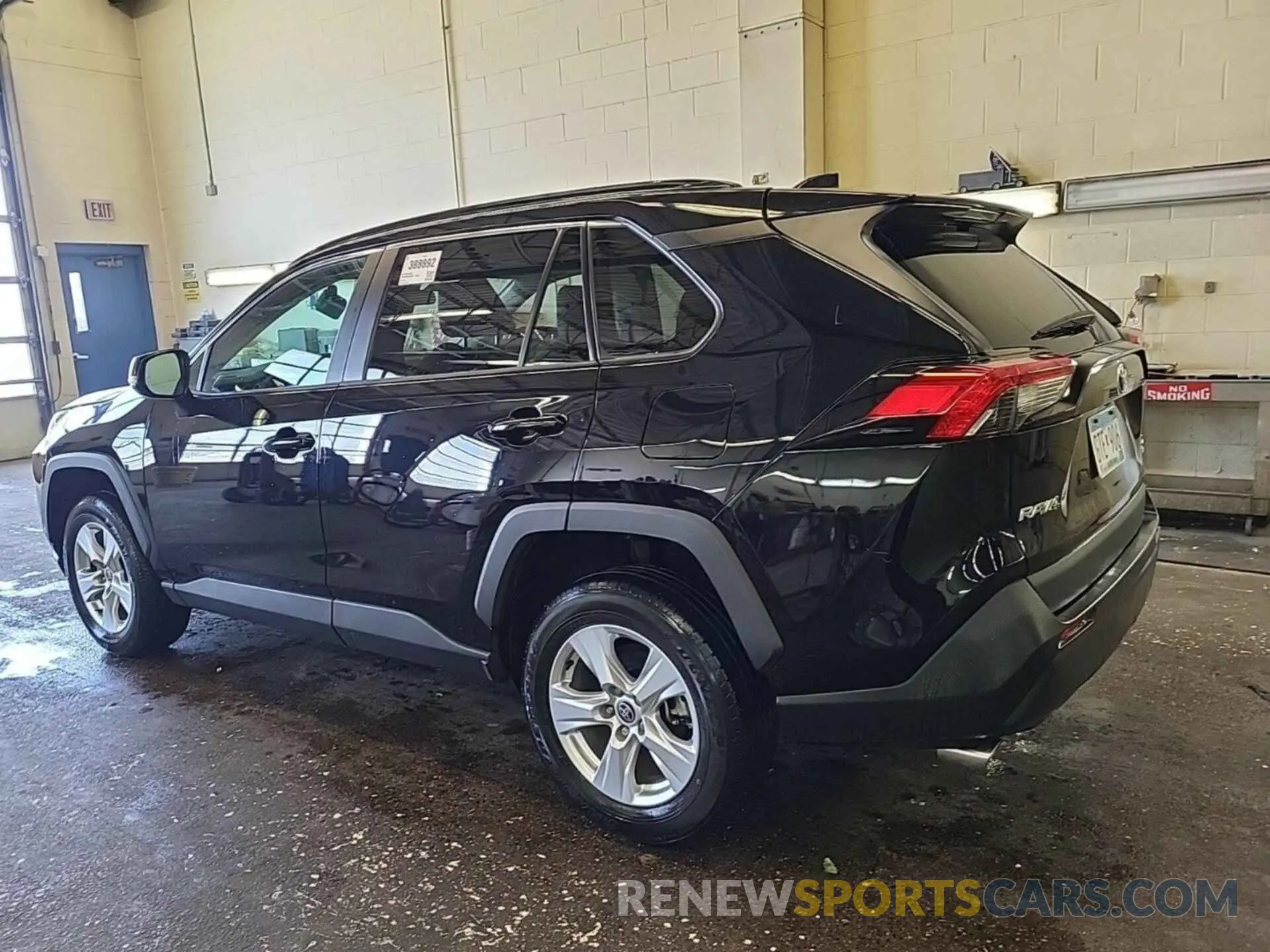17 Фотография поврежденного автомобиля 2T3P1RFVXMW206169 TOYOTA RAV4 2021