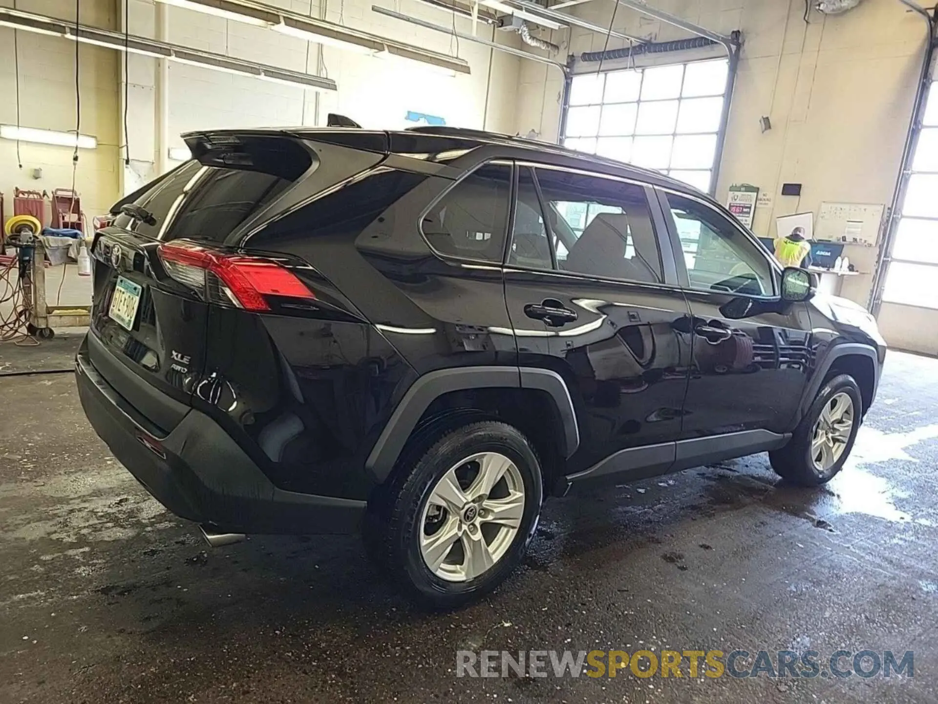 5 Фотография поврежденного автомобиля 2T3P1RFVXMW206169 TOYOTA RAV4 2021