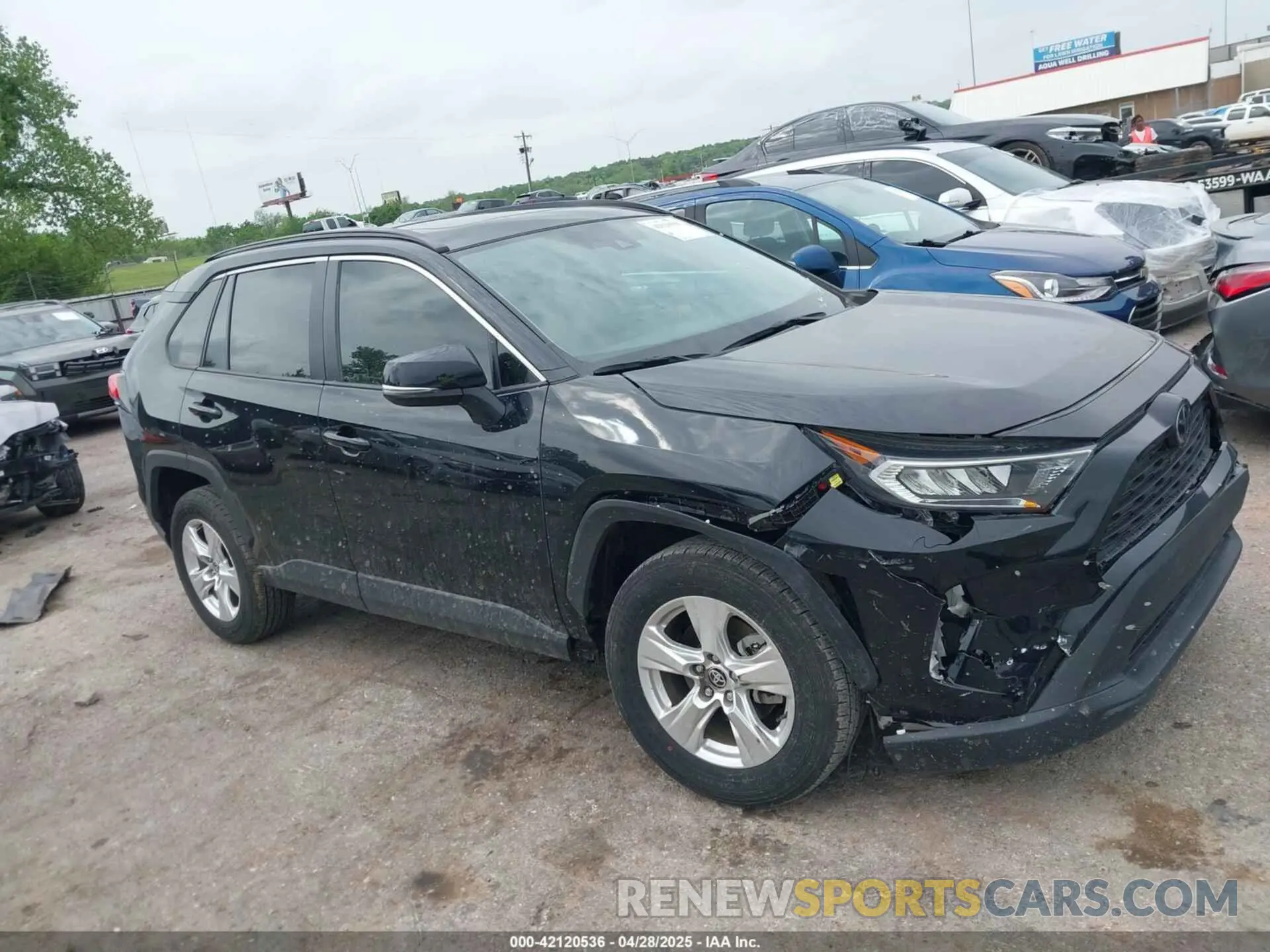 14 Photograph of a damaged car 2T3P1RFVXMW227426 TOYOTA RAV4 2021