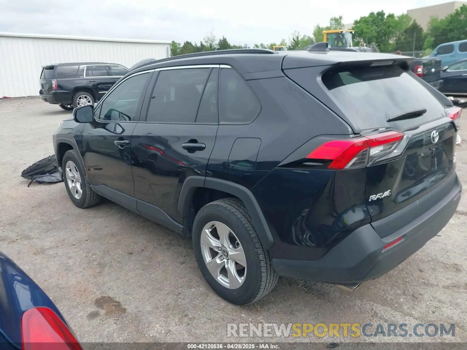 15 Photograph of a damaged car 2T3P1RFVXMW227426 TOYOTA RAV4 2021