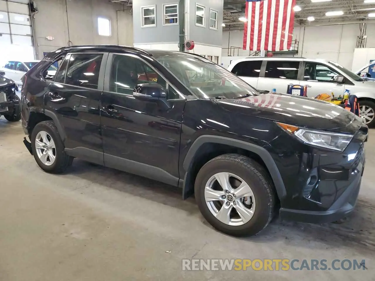 4 Photograph of a damaged car 2T3P1RFVXMW233744 TOYOTA RAV4 2021