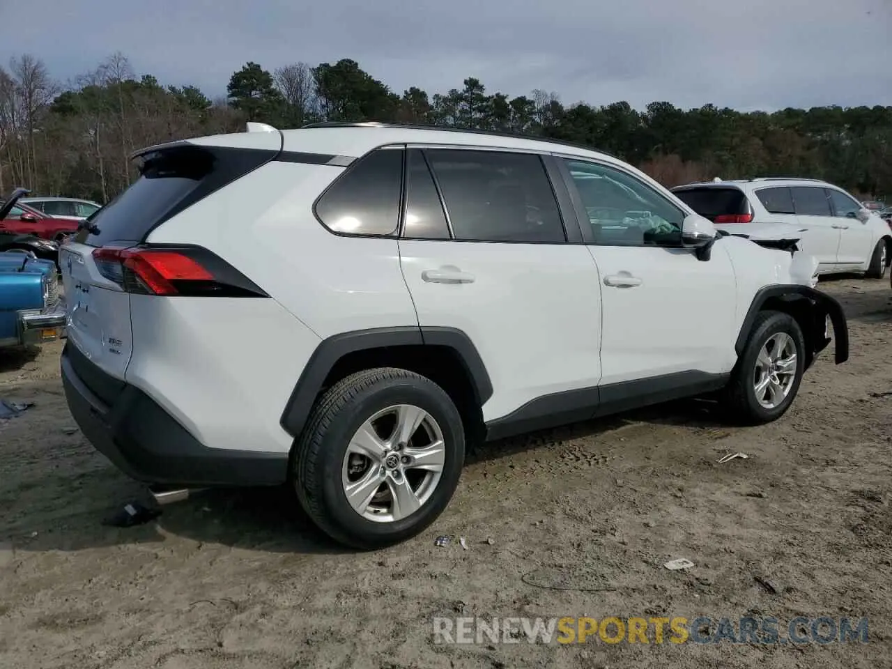 3 Фотография поврежденного автомобиля 2T3P1RFVXMW236580 TOYOTA RAV4 2021