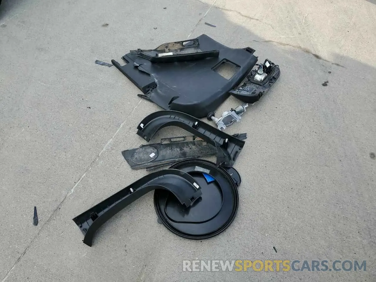 14 Photograph of a damaged car 2T3R6RFV6MW007551 TOYOTA RAV4 2021