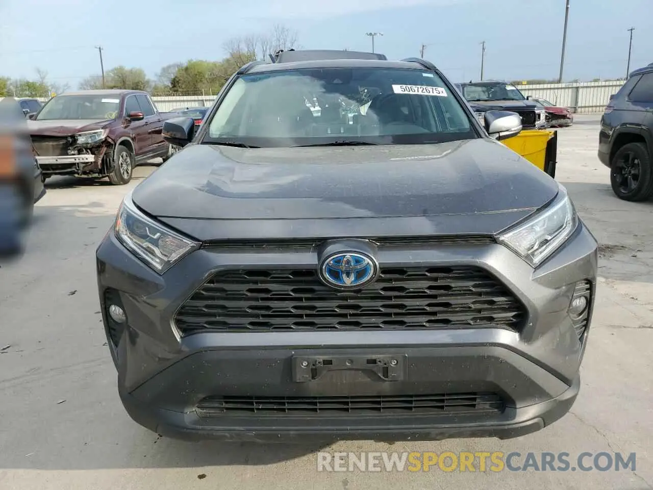 5 Photograph of a damaged car 2T3R6RFV6MW007551 TOYOTA RAV4 2021