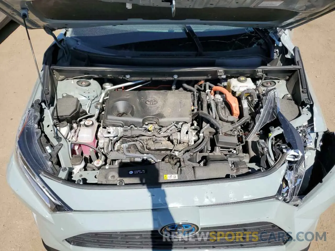 12 Photograph of a damaged car 2T3R6RFV6MW014967 TOYOTA RAV4 2021