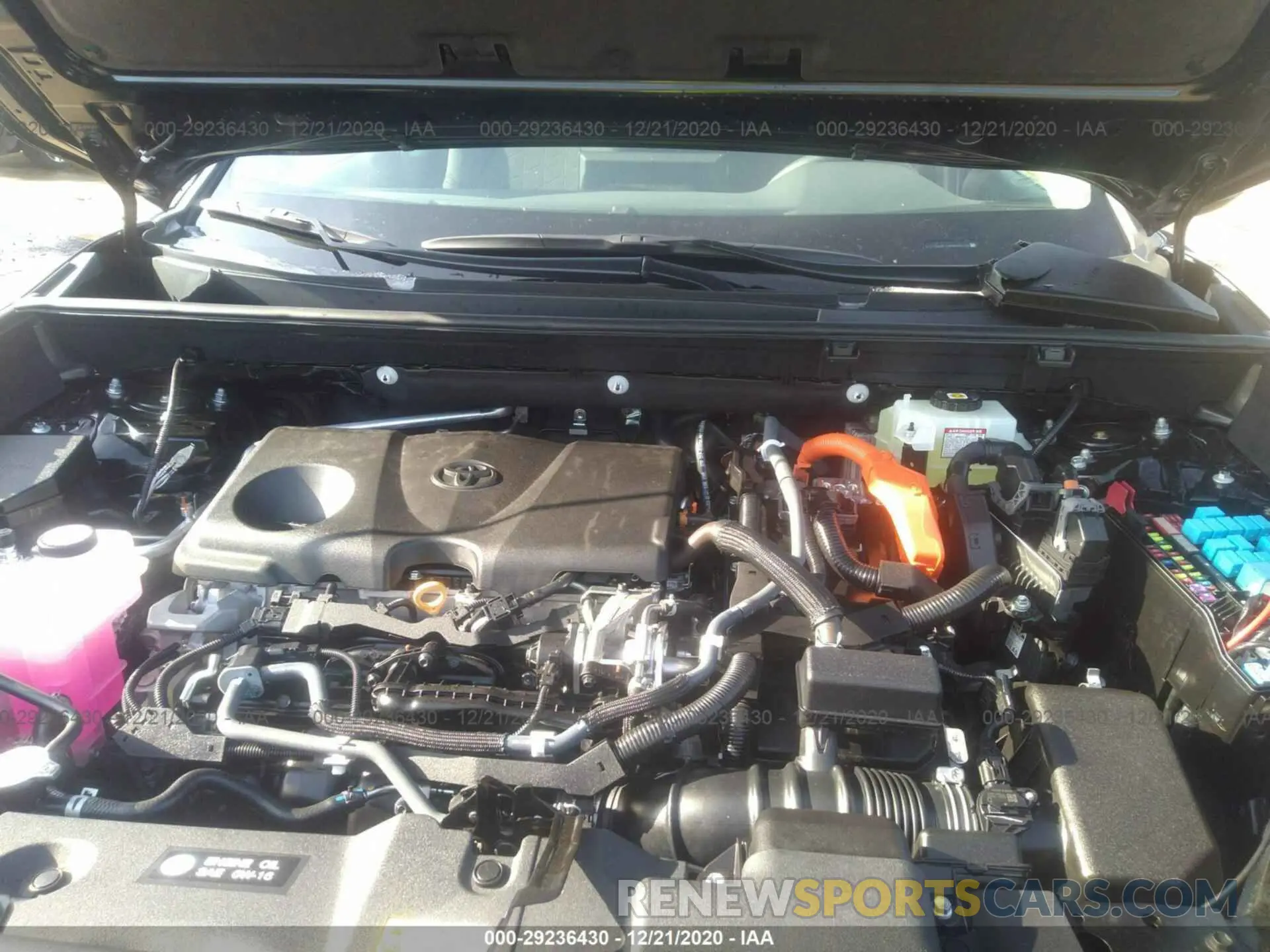 10 Photograph of a damaged car 2T3R6RFV8MW006790 TOYOTA RAV4 2021
