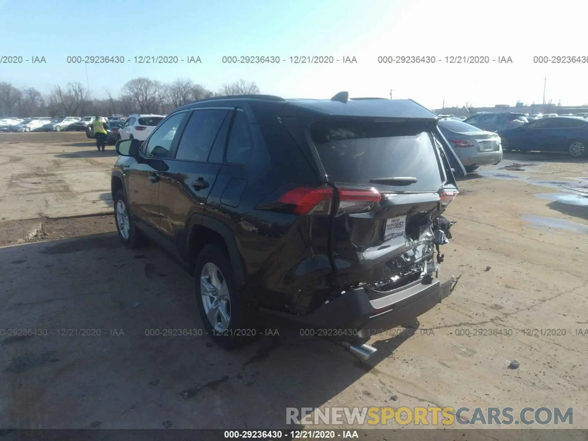 3 Photograph of a damaged car 2T3R6RFV8MW006790 TOYOTA RAV4 2021