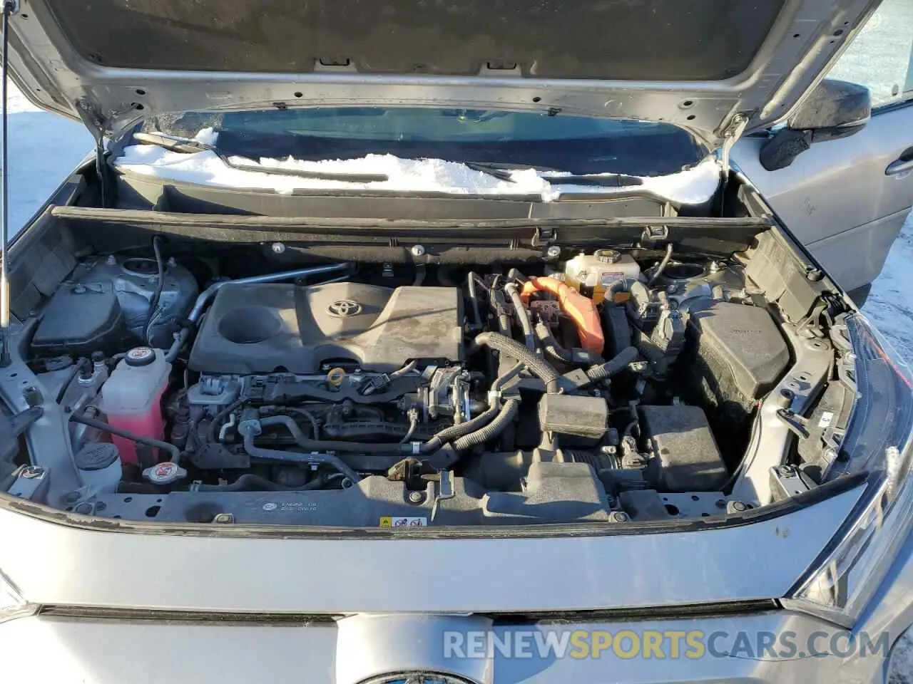 12 Photograph of a damaged car 2T3RWRFV7MW123857 TOYOTA RAV4 2021