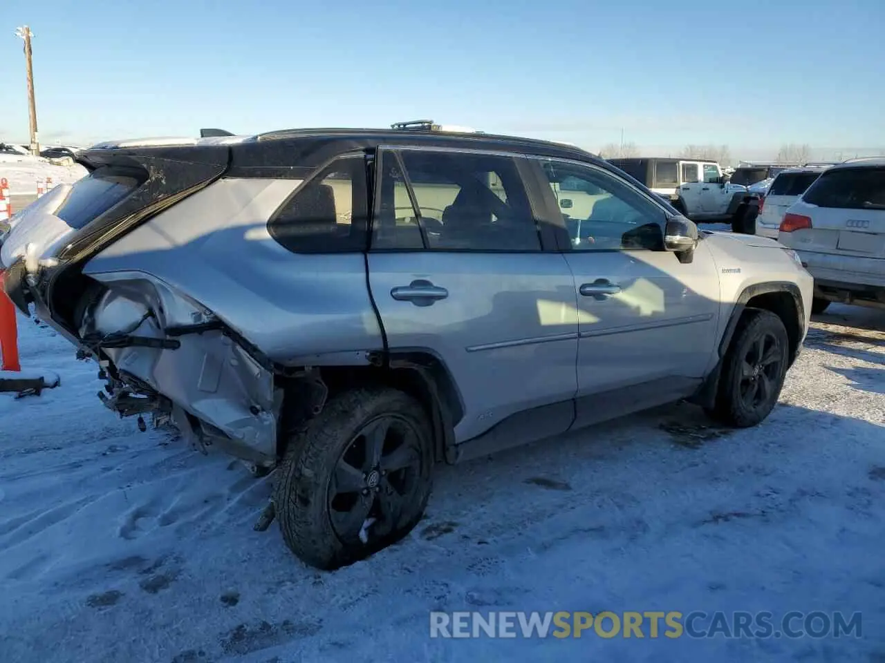 3 Photograph of a damaged car 2T3RWRFV7MW123857 TOYOTA RAV4 2021