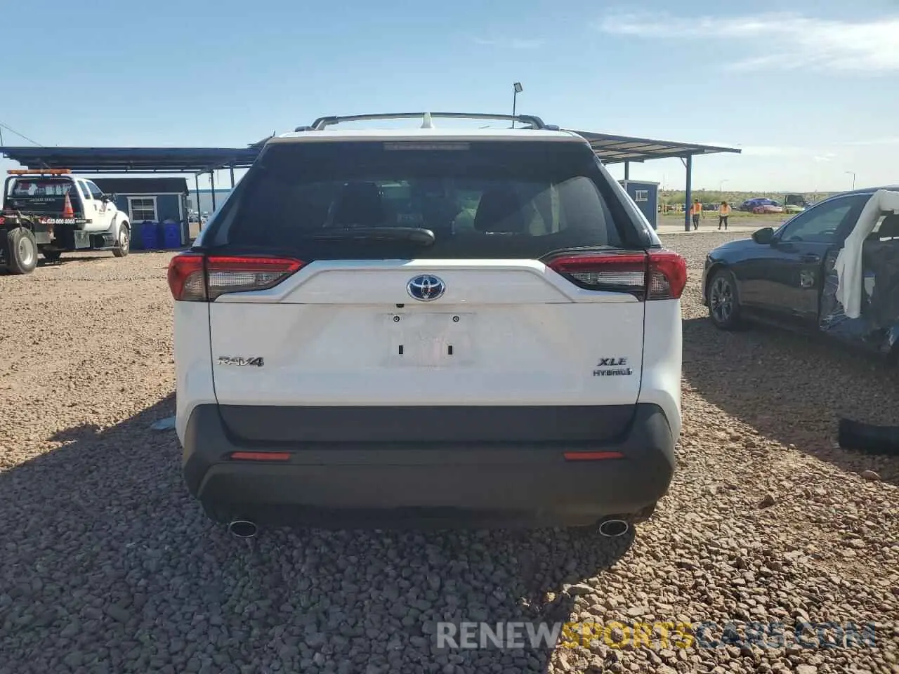 6 Photograph of a damaged car 2T3RWRFV9MW115999 TOYOTA RAV4 2021
