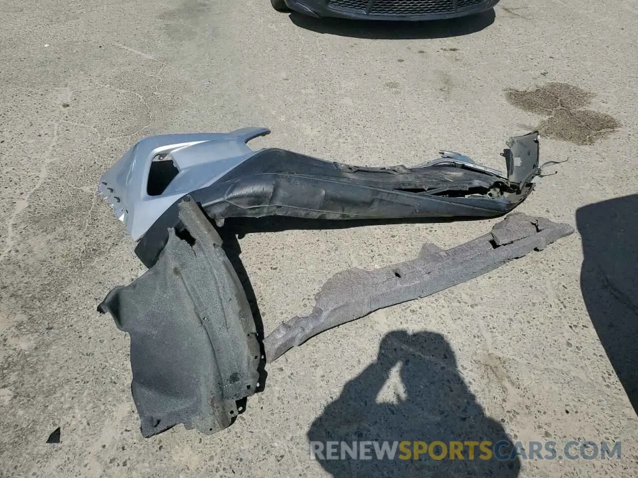 13 Photograph of a damaged car 2T3RWRFV9MW121785 TOYOTA RAV4 2021