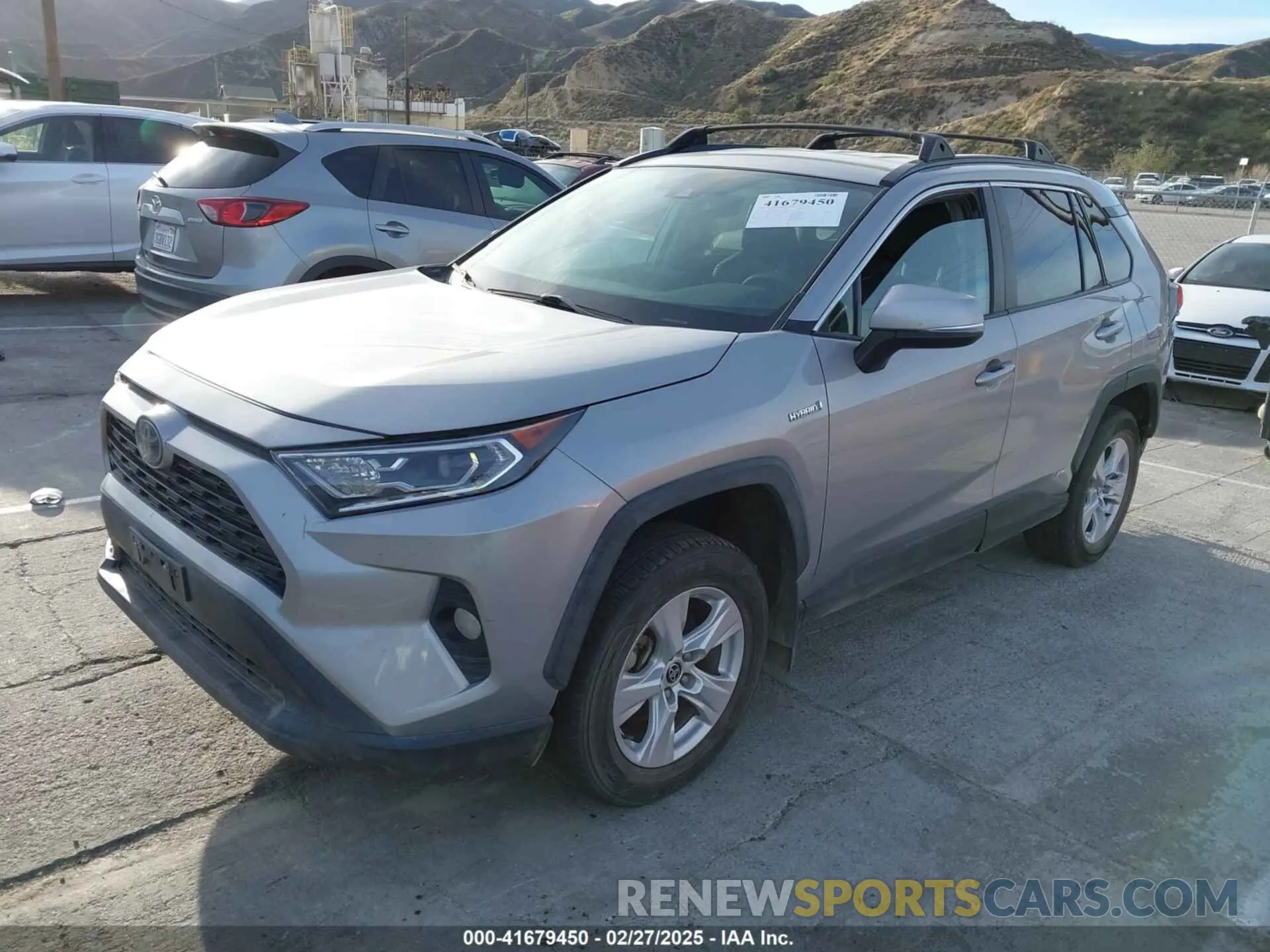 2 Photograph of a damaged car 2T3RWRFVXMW118877 TOYOTA RAV4 2021