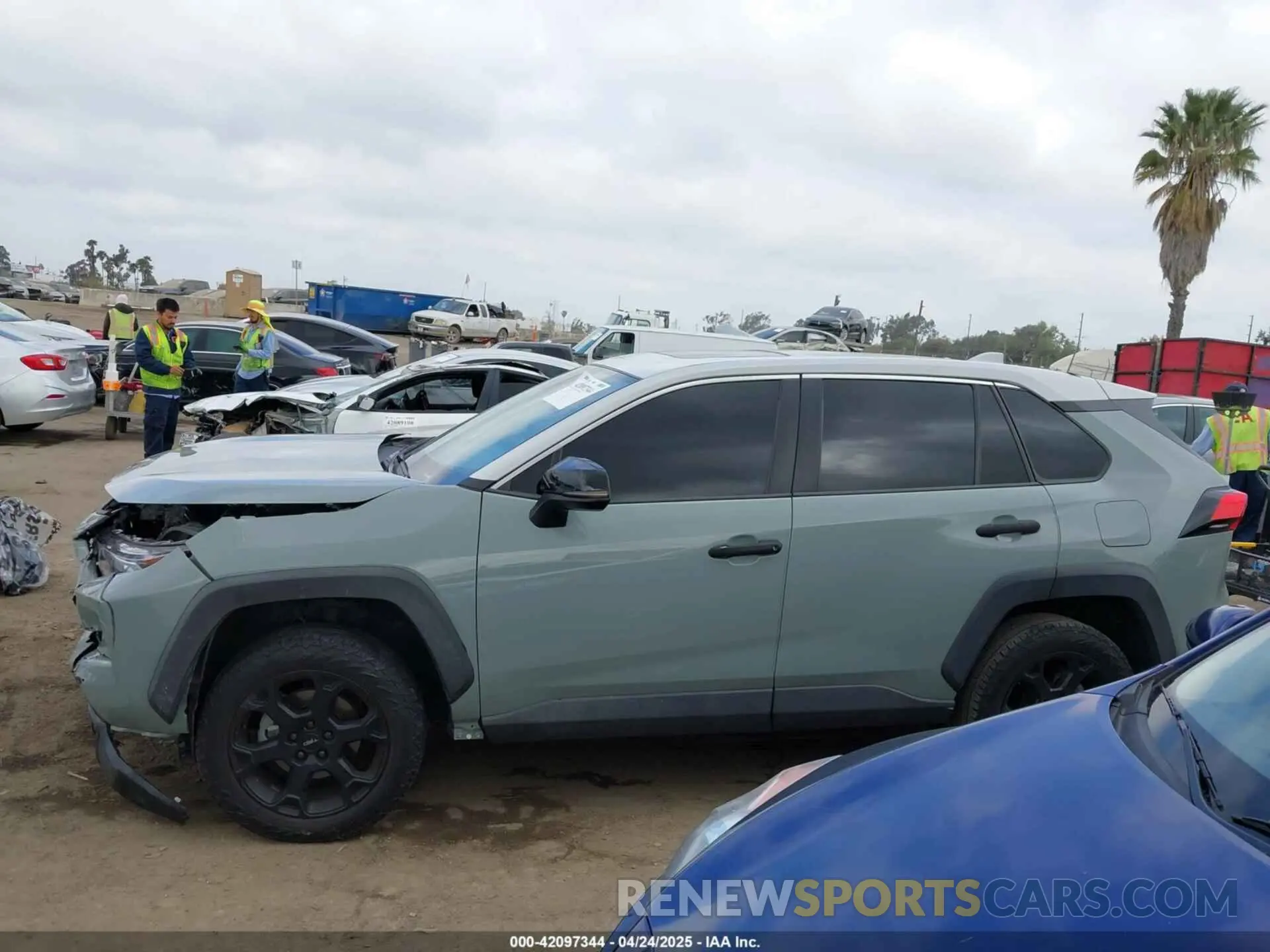 14 Фотография поврежденного автомобиля 2T3S1RFV7MW227359 TOYOTA RAV4 2021