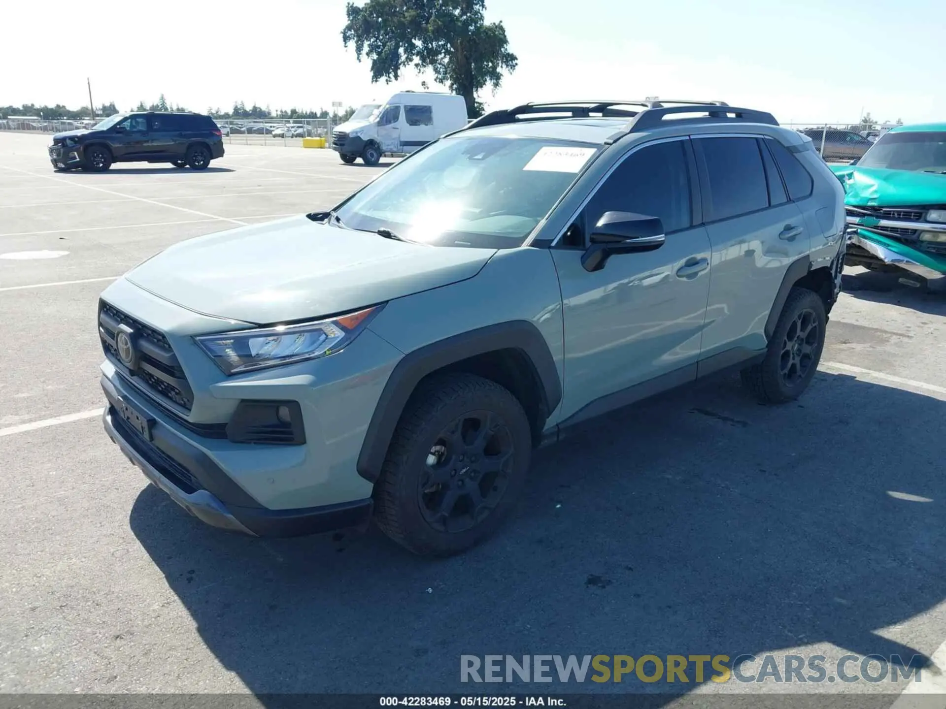 2 Фотография поврежденного автомобиля 2T3S1RFV9MW156892 TOYOTA RAV4 2021