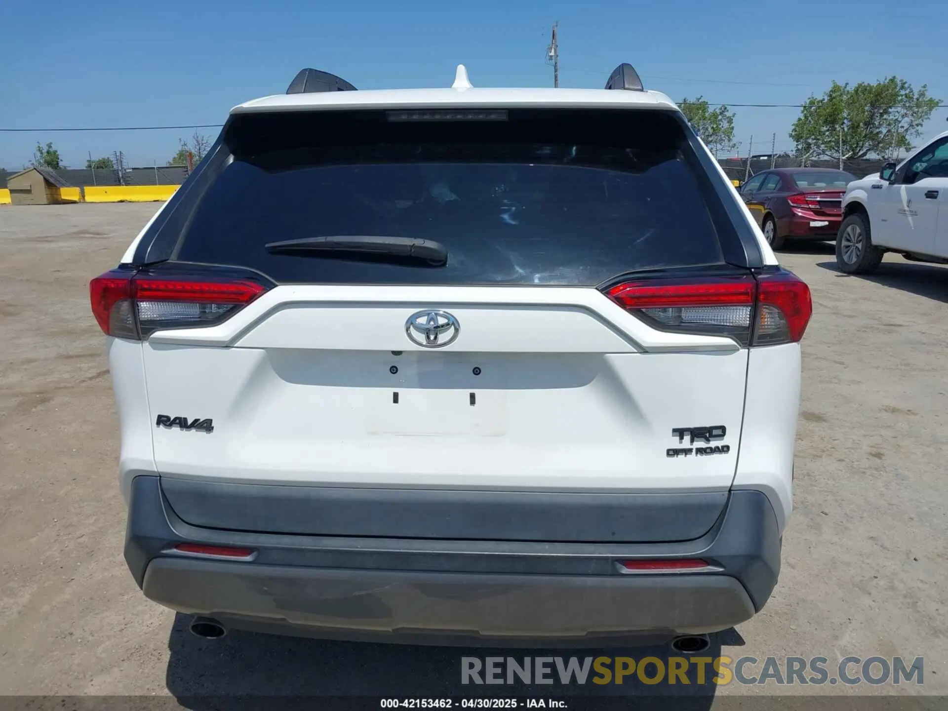 17 Фотография поврежденного автомобиля 2T3S1RFV9MW172896 TOYOTA RAV4 2021
