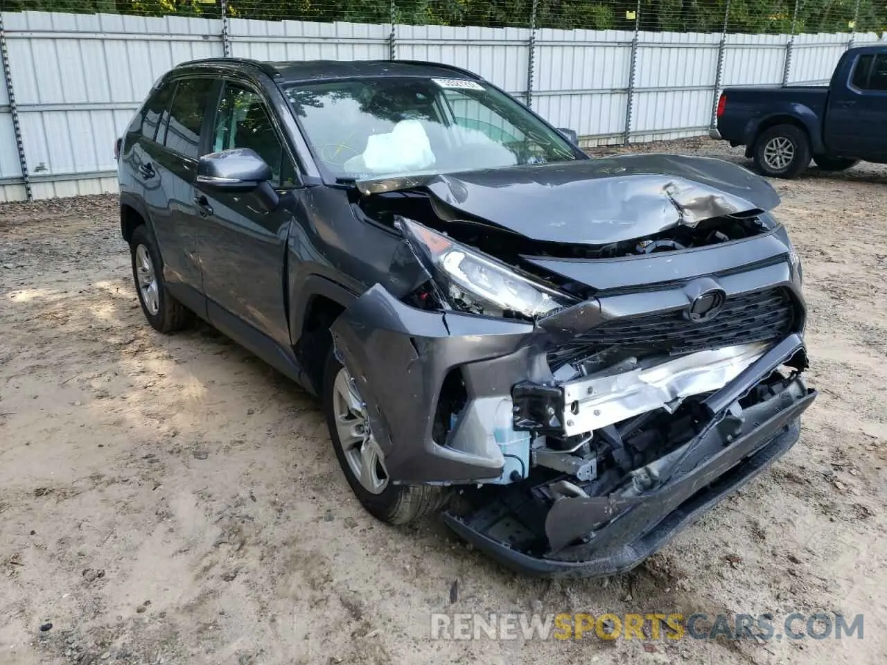 1 Photograph of a damaged car 2T3W1RFV0MC096570 TOYOTA RAV4 2021