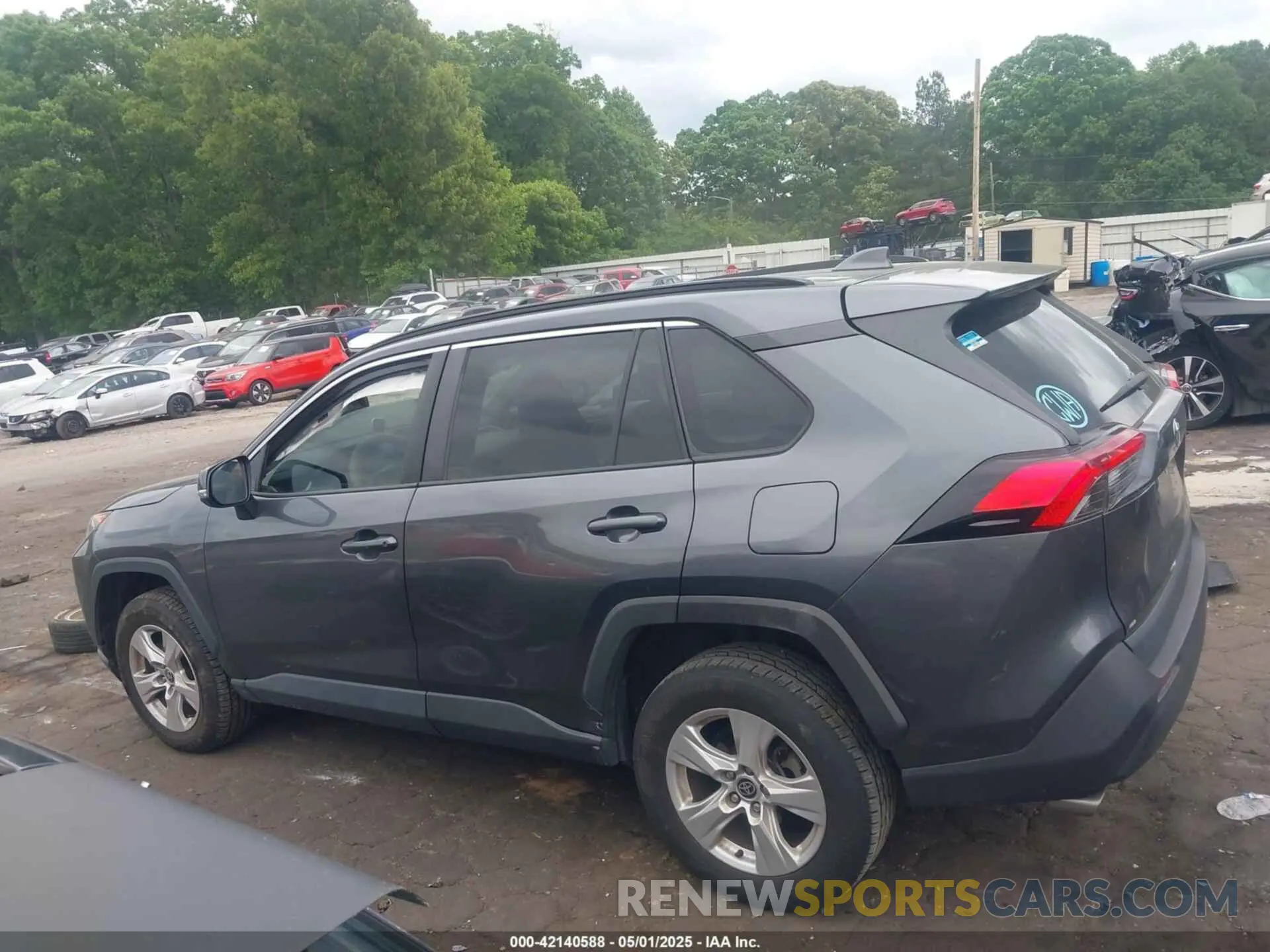 14 Фотография поврежденного автомобиля 2T3W1RFV0MC119068 TOYOTA RAV4 2021