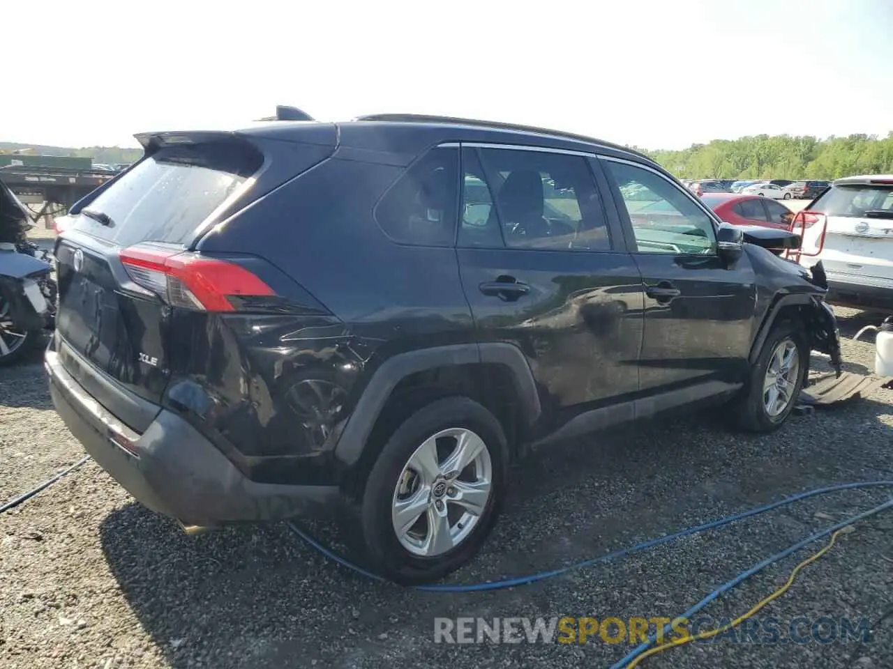 3 Photograph of a damaged car 2T3W1RFV0MC130345 TOYOTA RAV4 2021