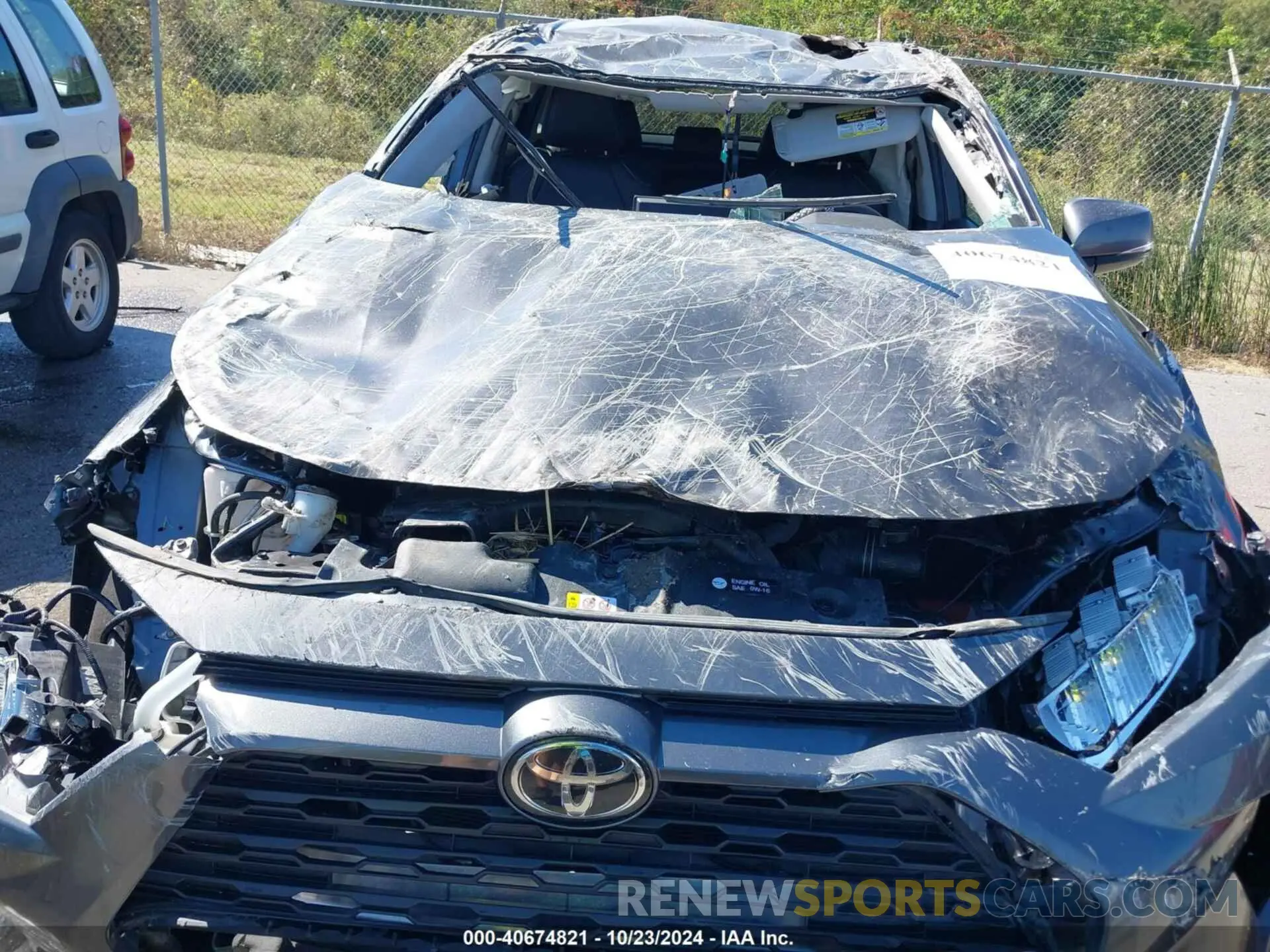 10 Photograph of a damaged car 2T3W1RFV0MW126066 TOYOTA RAV4 2021
