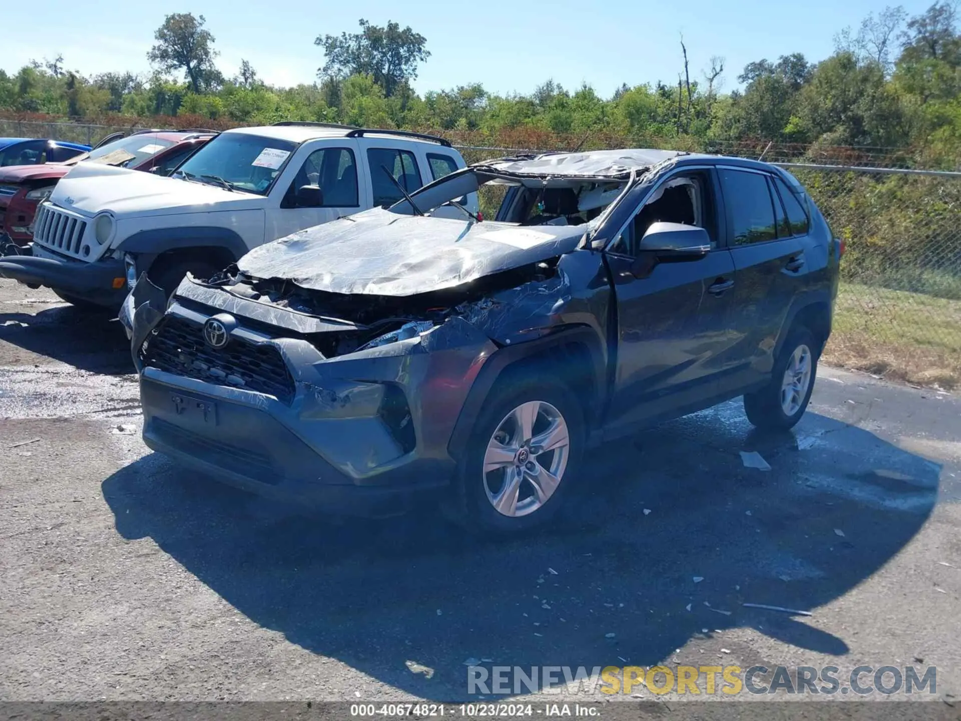 2 Photograph of a damaged car 2T3W1RFV0MW126066 TOYOTA RAV4 2021