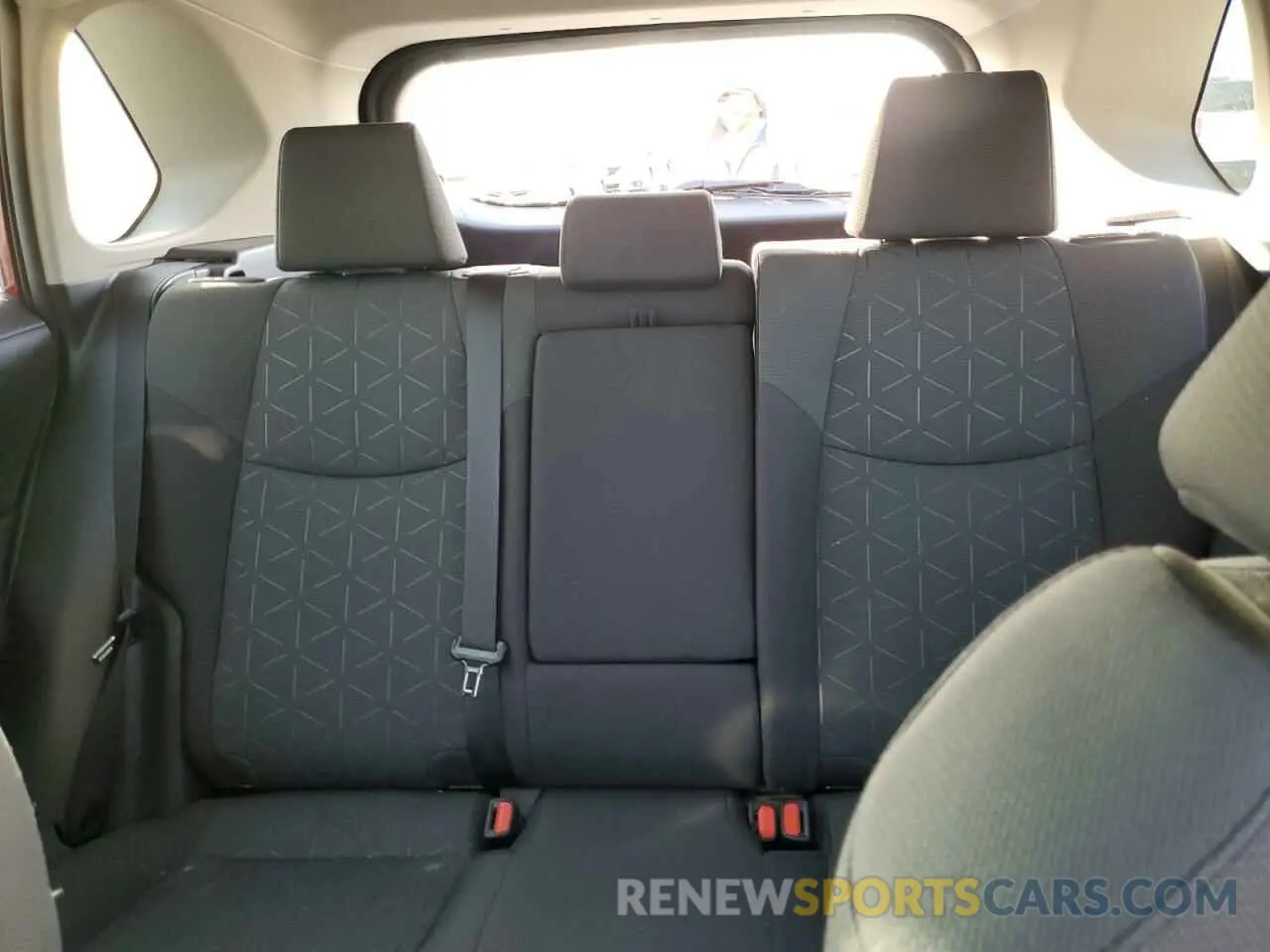 10 Фотография поврежденного автомобиля 2T3W1RFV0MW167202 TOYOTA RAV4 2021