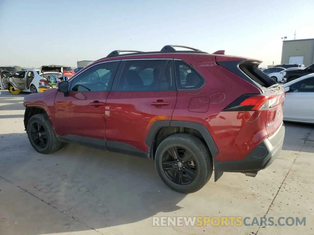 2 Фотография поврежденного автомобиля 2T3W1RFV0MW167202 TOYOTA RAV4 2021