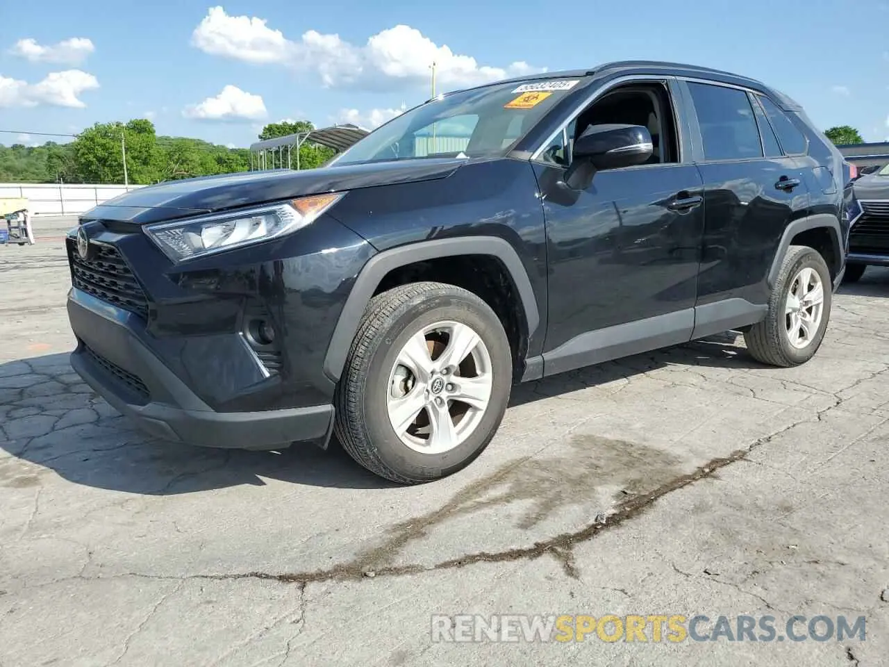 1 Фотография поврежденного автомобиля 2T3W1RFV1MC102635 TOYOTA RAV4 2021
