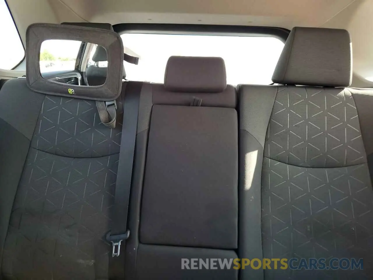 10 Фотография поврежденного автомобиля 2T3W1RFV1MC102635 TOYOTA RAV4 2021