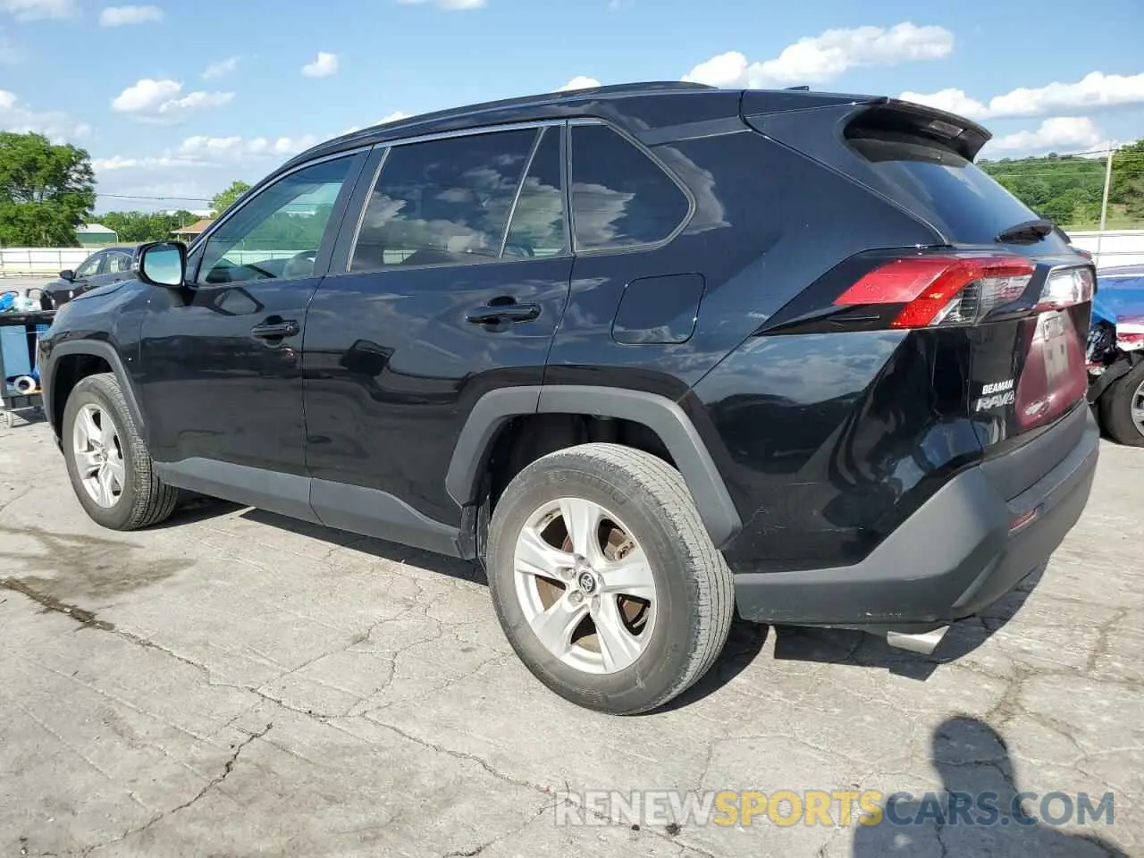 2 Фотография поврежденного автомобиля 2T3W1RFV1MC102635 TOYOTA RAV4 2021