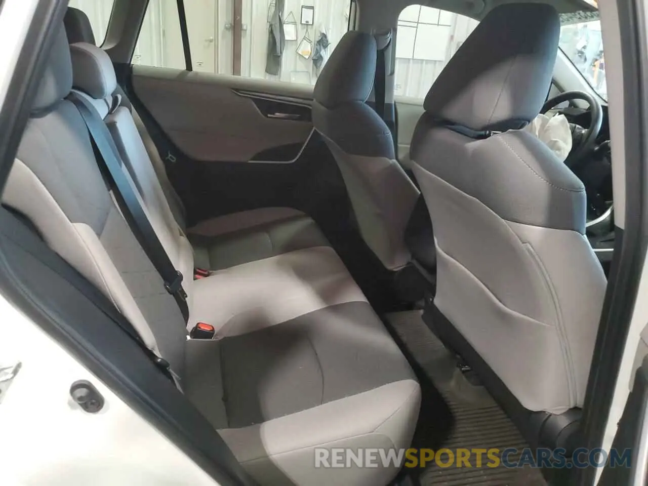 11 Фотография поврежденного автомобиля 2T3W1RFV1MC112159 TOYOTA RAV4 2021