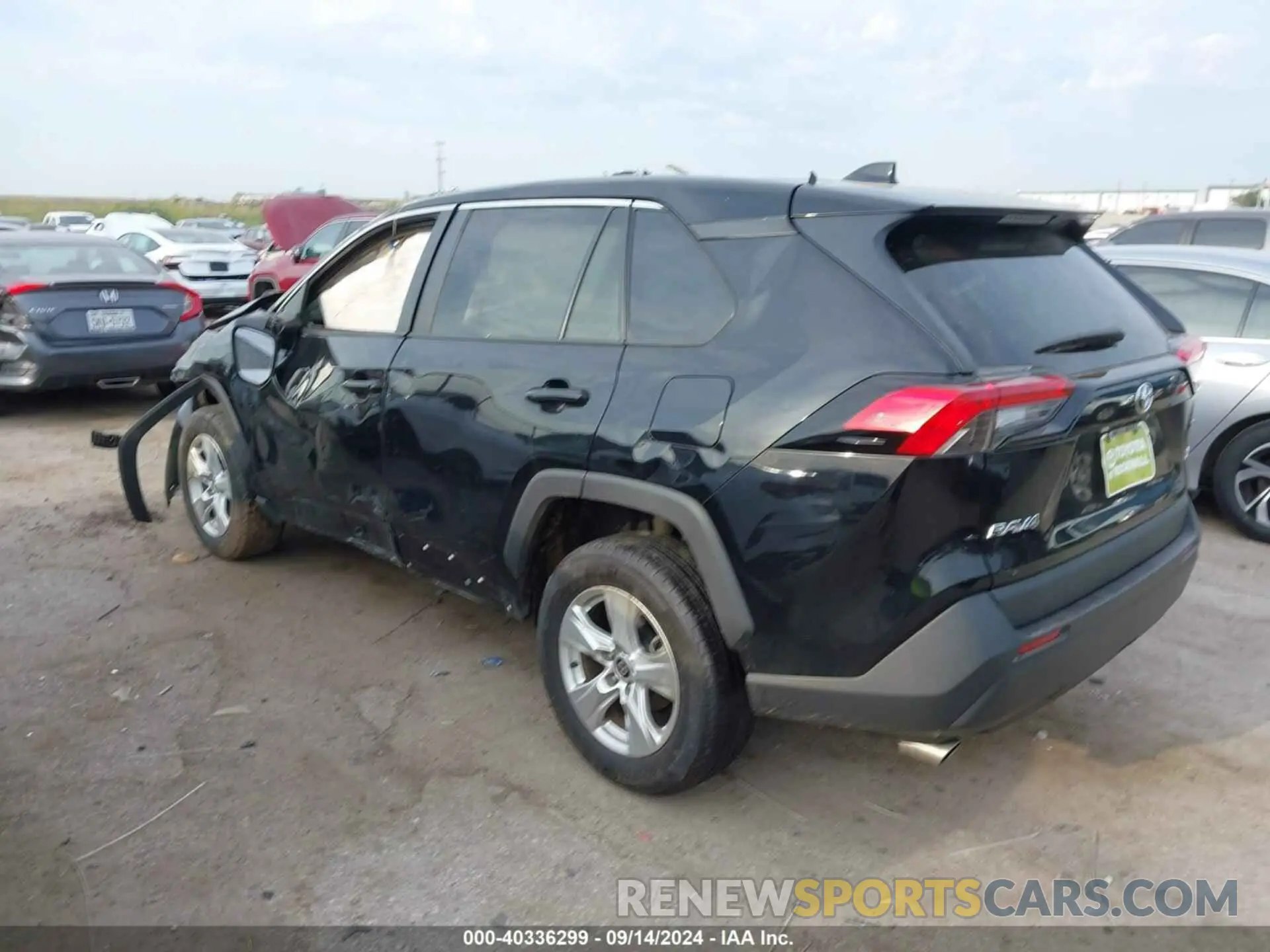 3 Фотография поврежденного автомобиля 2T3W1RFV1MC134596 TOYOTA RAV4 2021