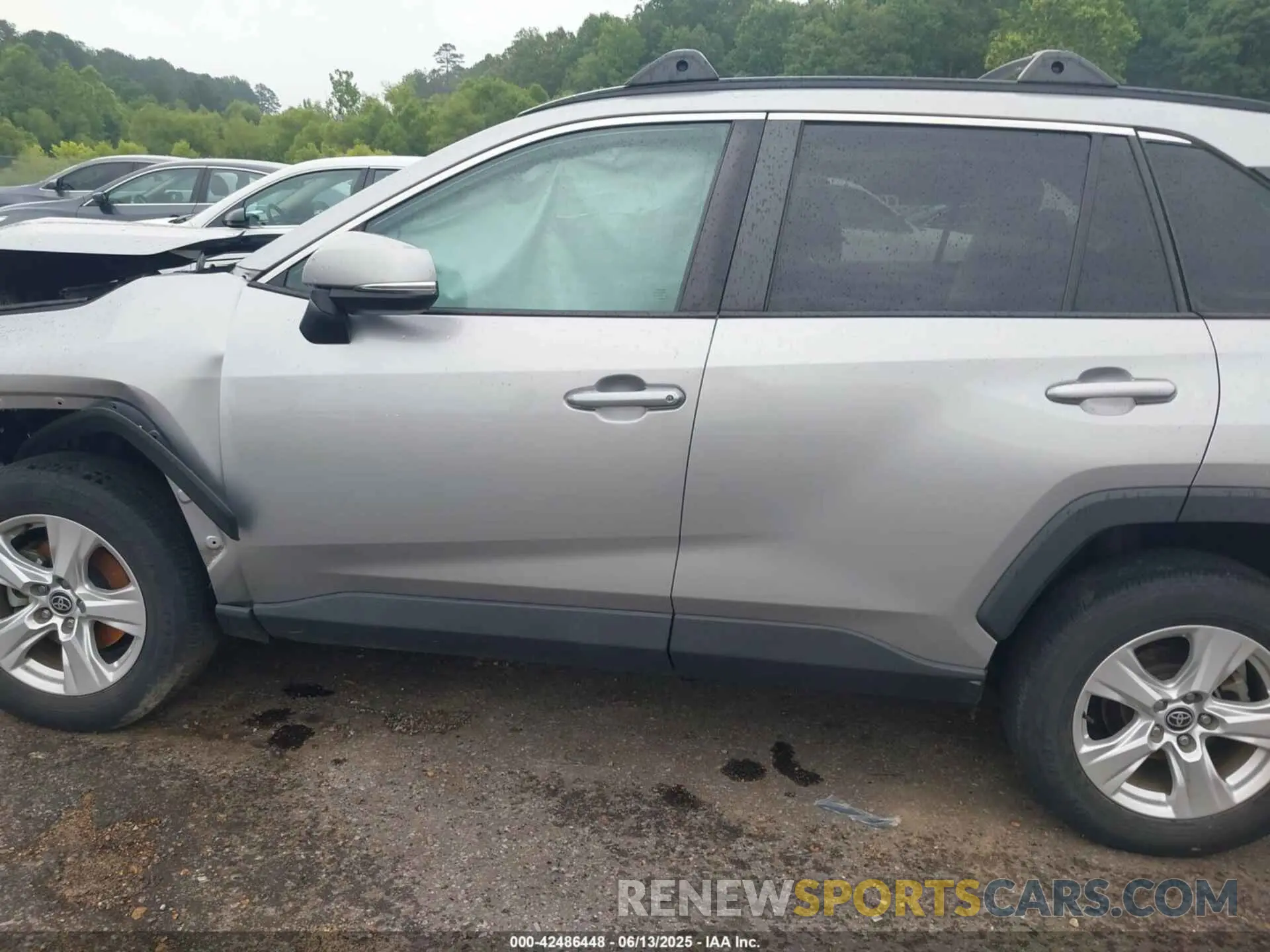 15 Photograph of a damaged car 2T3W1RFV1MC144190 TOYOTA RAV4 2021