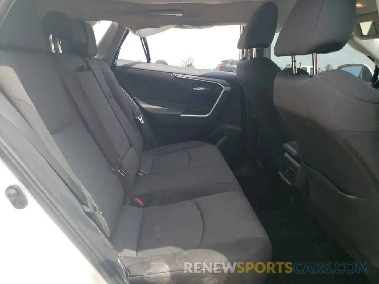 11 Photograph of a damaged car 2T3W1RFV1MC155299 TOYOTA RAV4 2021