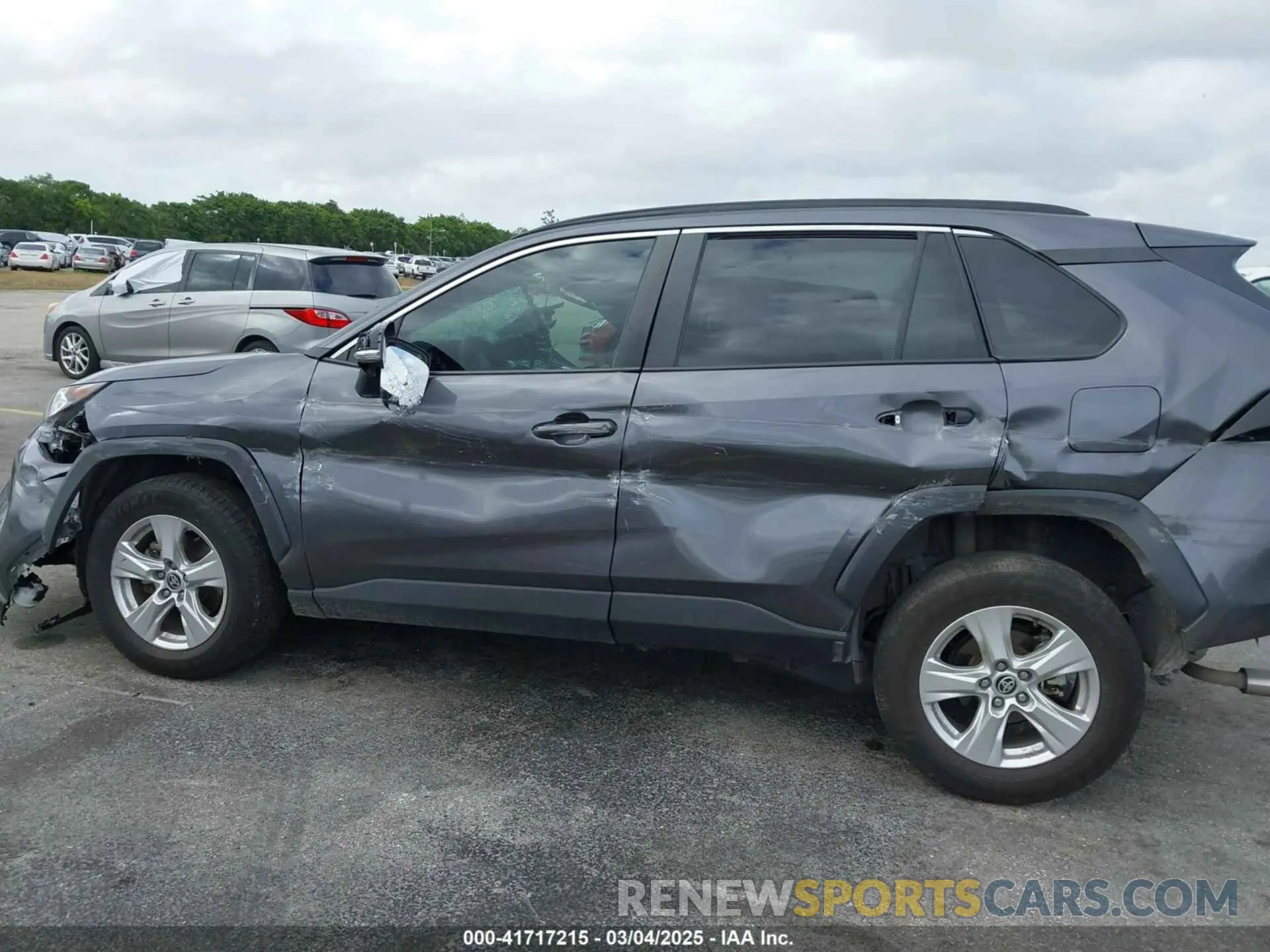 13 Photograph of a damaged car 2T3W1RFV1MC163810 TOYOTA RAV4 2021