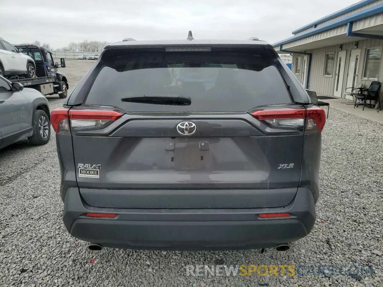 6 Photograph of a damaged car 2T3W1RFV1MW103802 TOYOTA RAV4 2021